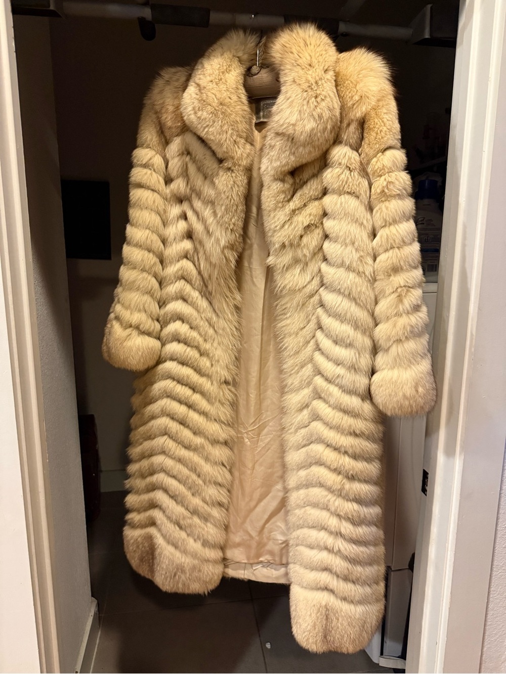 RARE Custom 1/1 James Hirsch Saga Fox Luxury Women's Fur Coat fox mink vintage